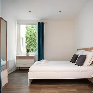  Appartement Cosy 26m2 - Hyper Centre Sxtius Cardeurs - 1 Double Bed - 1 Sofa France